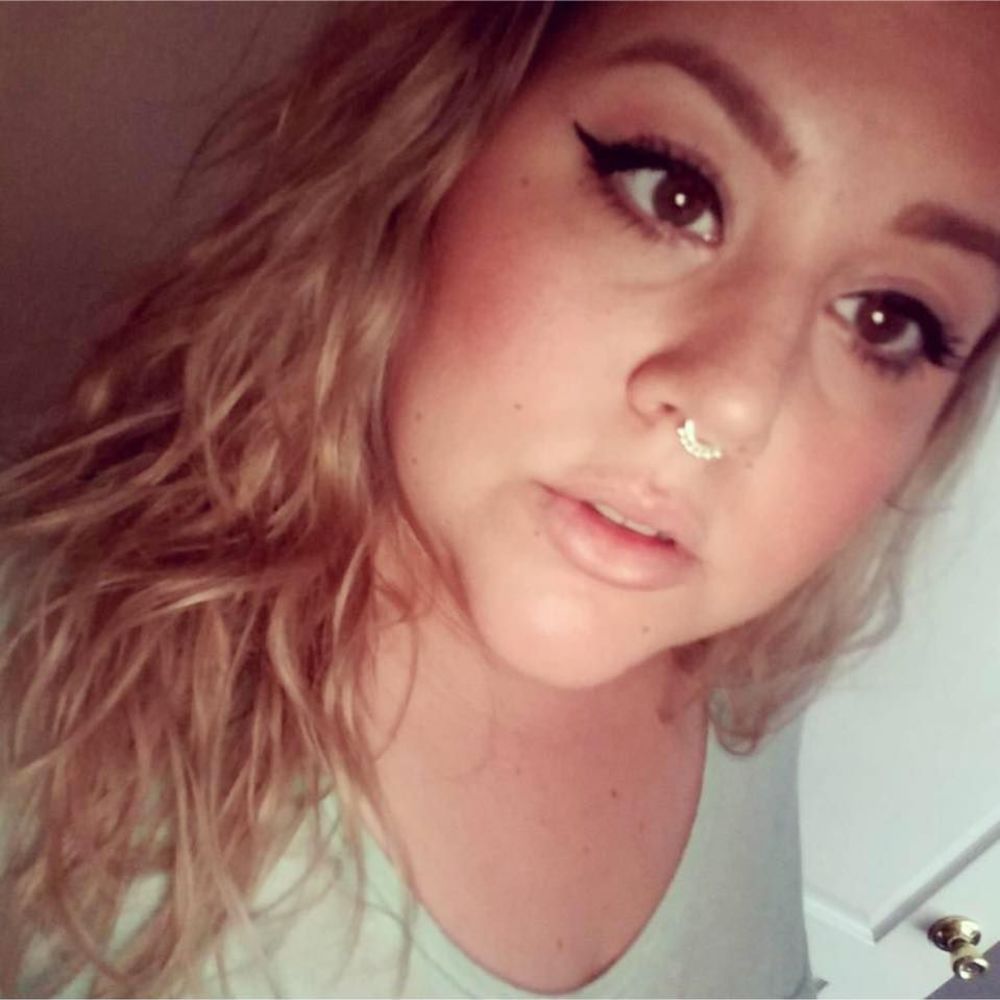 Meet your Posher, Bec